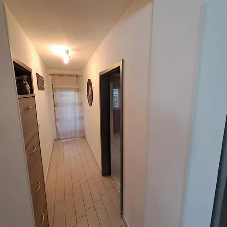 Апартаменты Apartman Leilani
