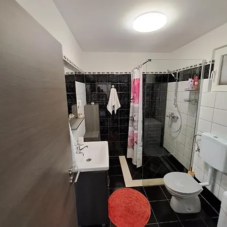 Апартаменты Apartman Leilani Задар
