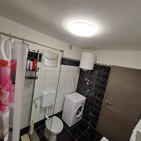 Apartment Apartman Leilani
