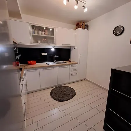 Apartment Apartman Leilani